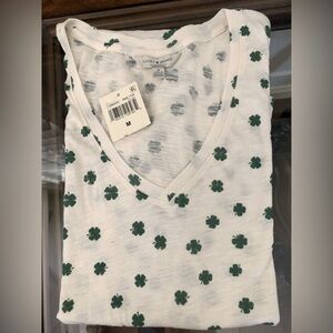 Lucky Brand Clover Print V-Neck Tee, Size Medium, NWT